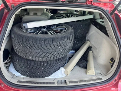 Volvo V60 T8 AWD Inscription aut 2019, kuva 6/6