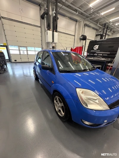 Ford Fiesta 2003, kuva 3/10