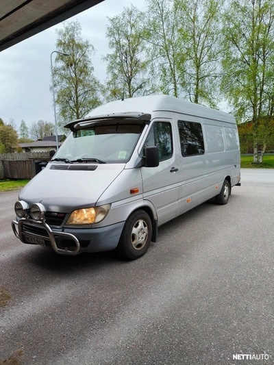 Mercedes-Benz Sprinter 2,7 Kevytkuorkki 2003, photo 2/11