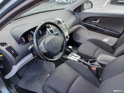 Kia Ceed 1,6 EX HB 5D A/T 2009, photo 2/2