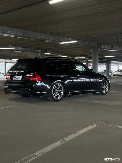 BMW 325 E91 2008, photo 4/10