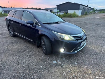 Toyota Avensis 2014, photo 2/21