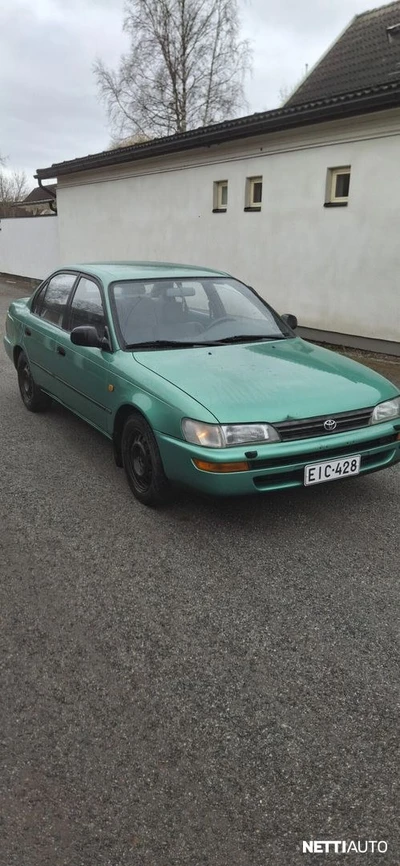 Toyota Corolla 1.3 1997, photo 2/8