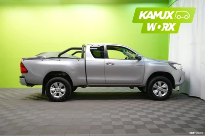 Toyota Hilux Extra Cab 2,4 D-4D 4WD 2020, photo 2/27