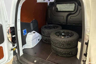 Ford Transit Courier 2022, photo 5/10