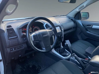 Isuzu D-Max Space Cab 1,9 TDi 4WD 6MT LS 2019, photo 5/12