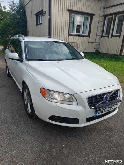 Volvo V70 2012, kuva 3/12