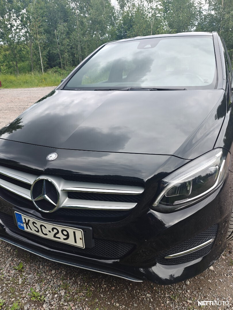 Mercedes-Benz B