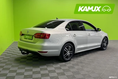 Volkswagen Jetta 2012, kuva 4/20