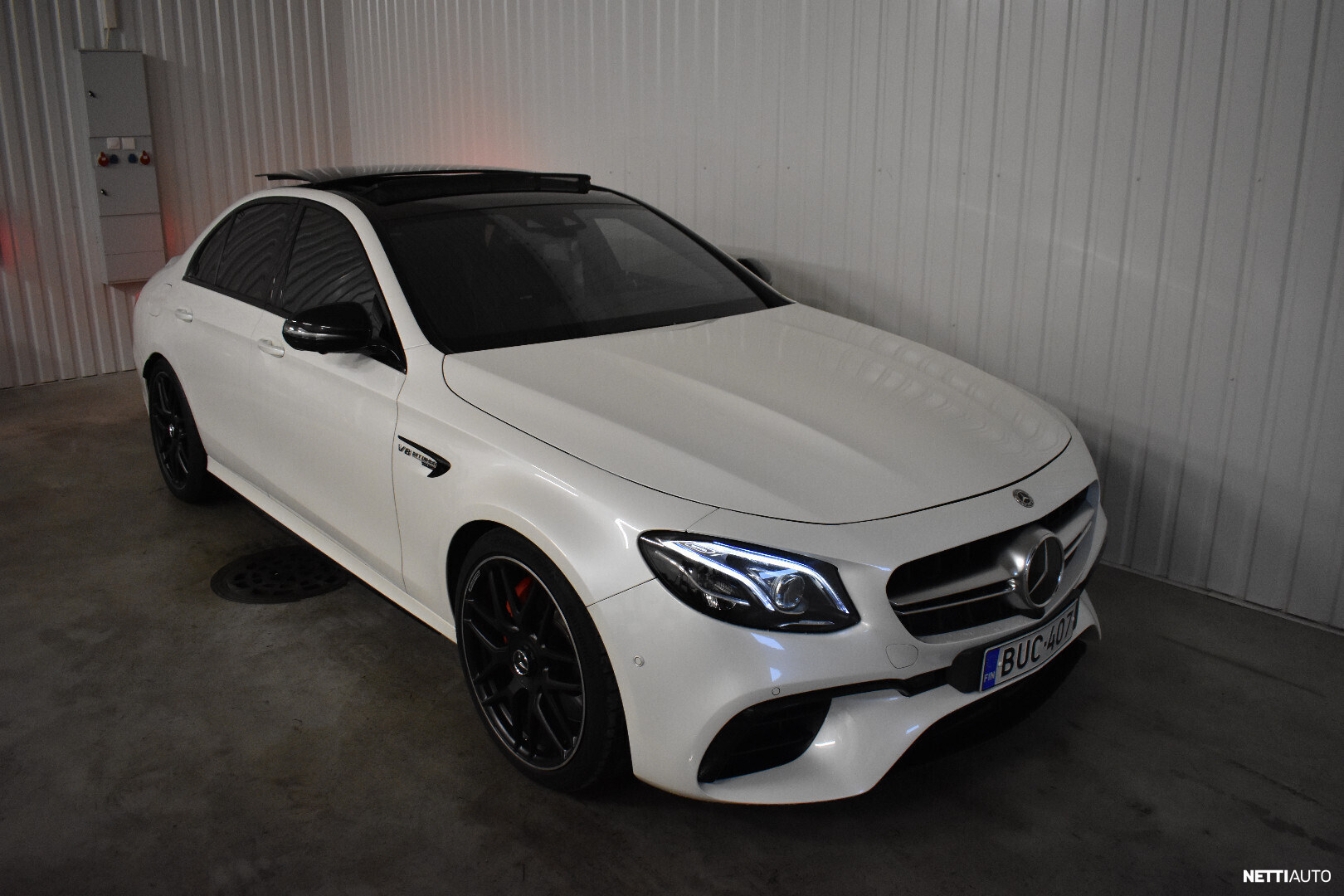 Mercedes-Benz E 63 AMG