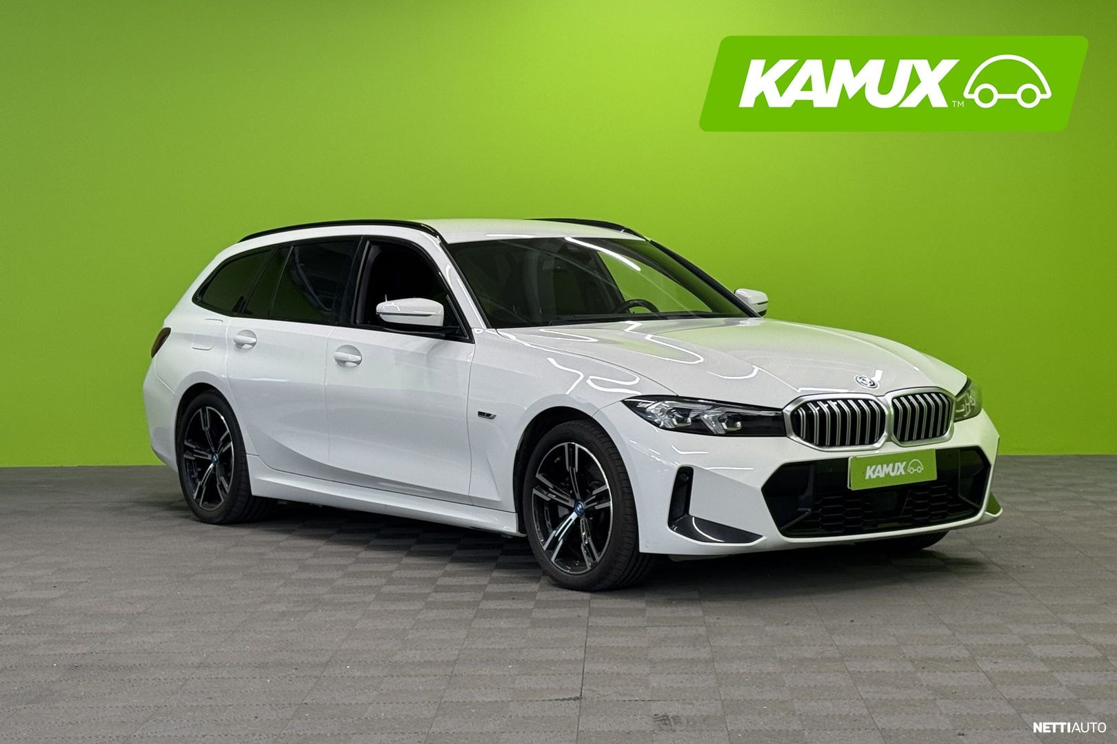 BMW 330