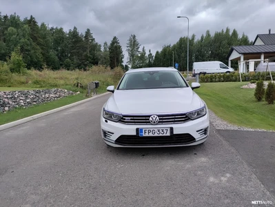 Volkswagen Passat 2016, kuva 2/16
