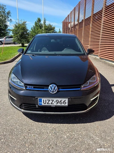 Volkswagen Golf 2015, photo 5/15