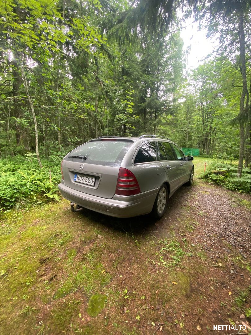 Mercedes-Benz C