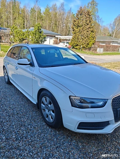 Audi A4 2015, photo 2/7