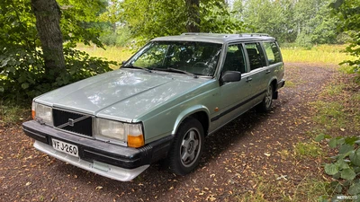 Volvo 740 GLE 2.0i 5d 1987, photo 1/4