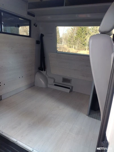 Volkswagen Transporter 2011, photo 5/7