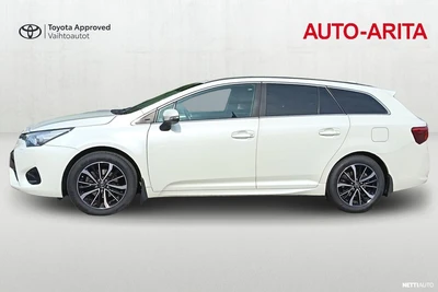 Toyota Avensis 2018, photo 2/21
