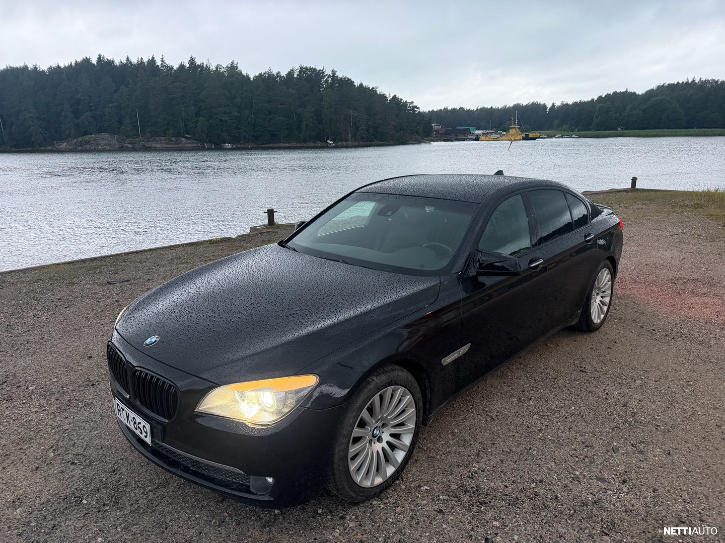 BMW 740