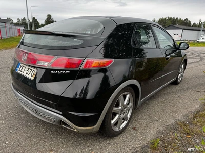 Honda Civic 1,8i Executive 5D BUSINESS 2006, kuva 2/5
