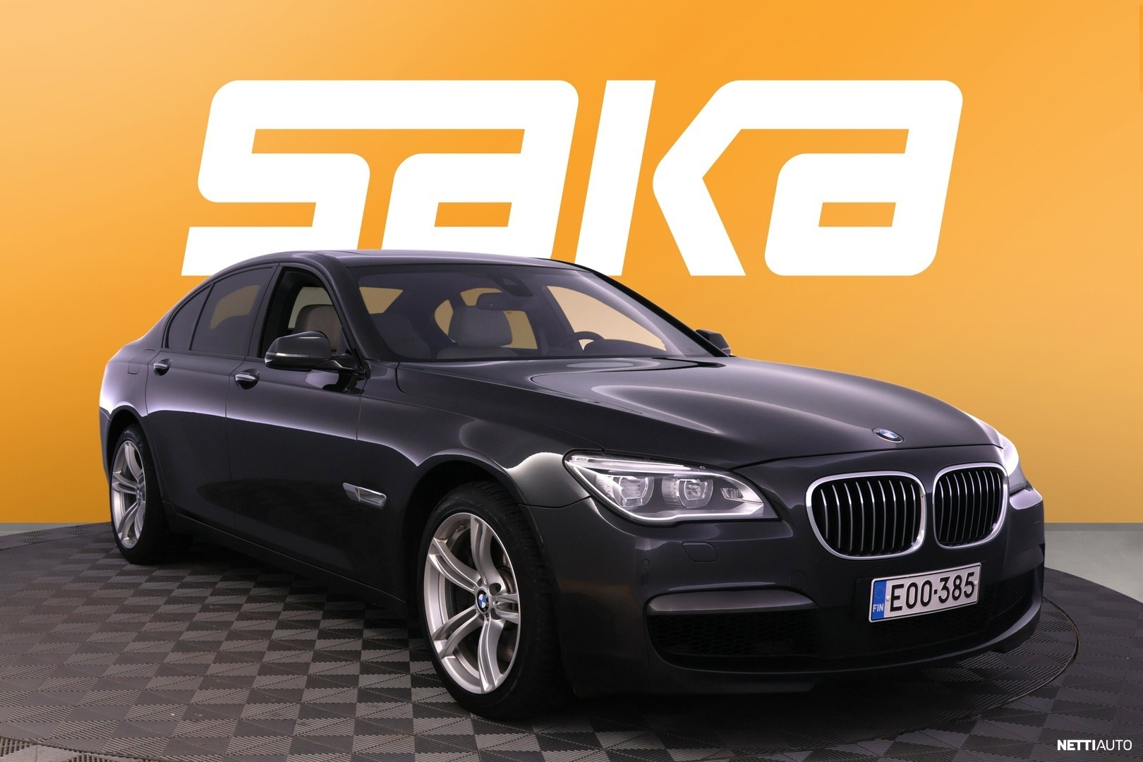 BMW 750