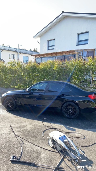 BMW 320 TwinPower Turbo A xDrive F30 2013, photo 5/5