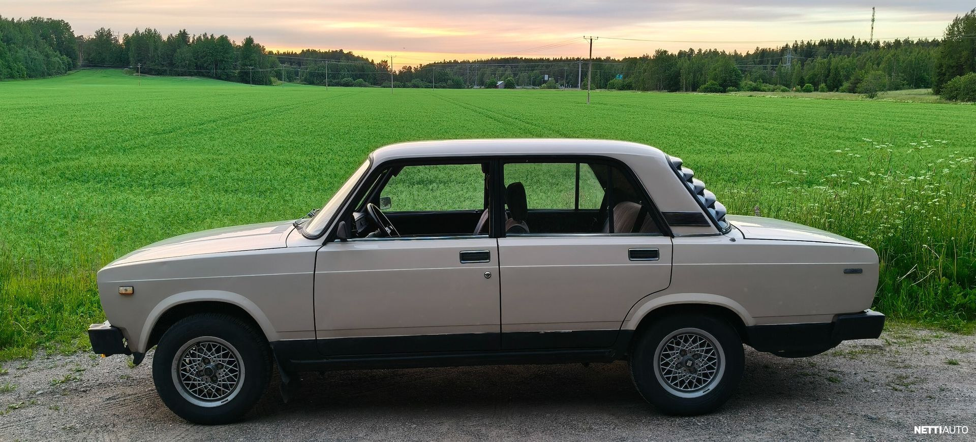 Lada 2105