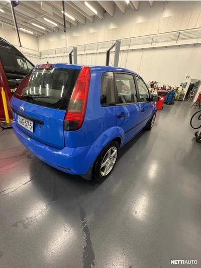 Ford Fiesta 2003, kuva 5/10
