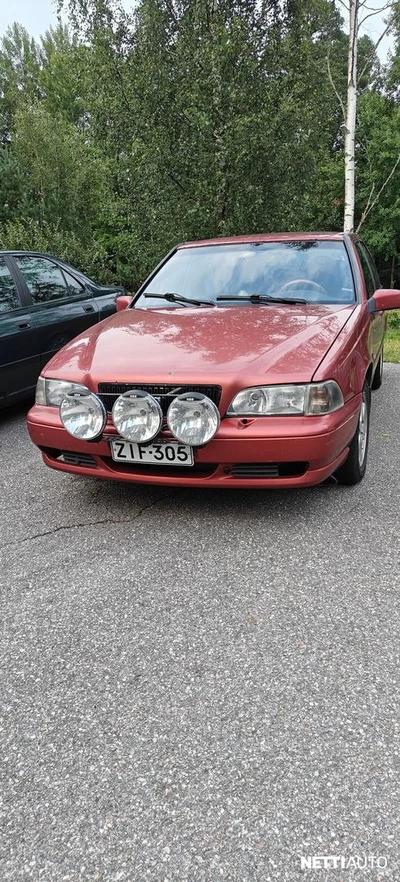 Volvo V70 1999, kuva 1/4