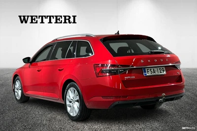 Skoda Superb 2020, kuva 7/10