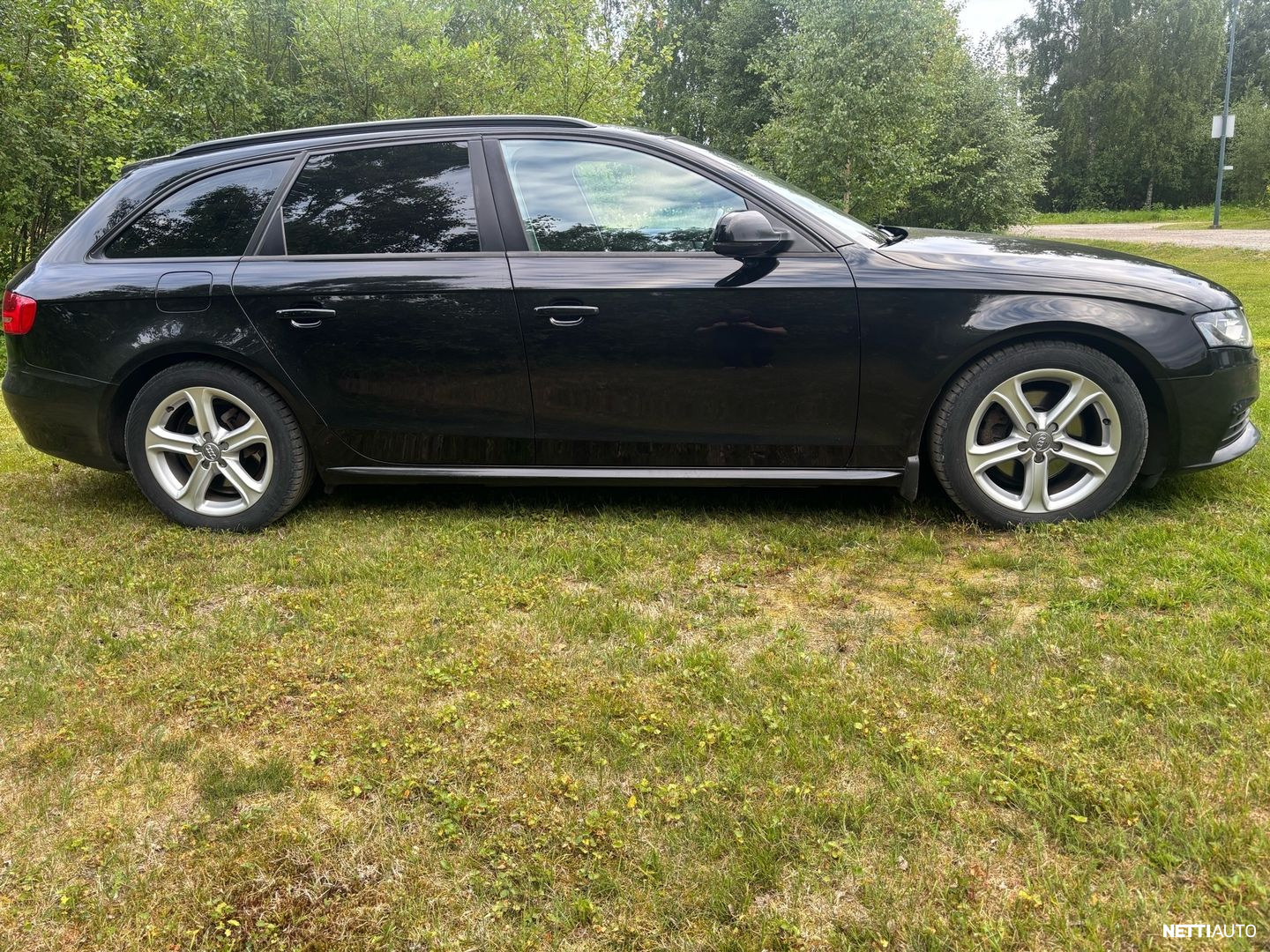 Audi A4 2011, photo 4/11
