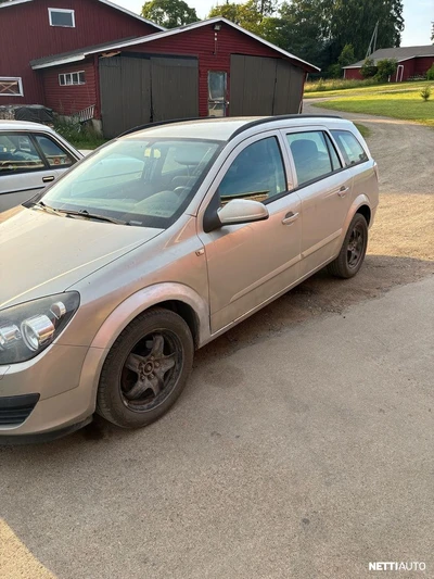 Opel Astra 2006, kuva 2/4