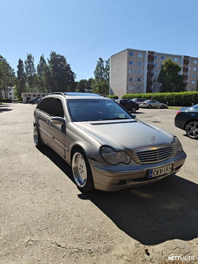 Mercedes-Benz 270