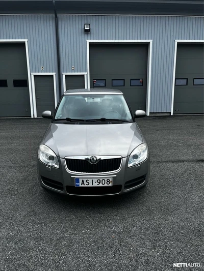 Skoda Fabia 1,4 16V 2007, kuva 2/10
