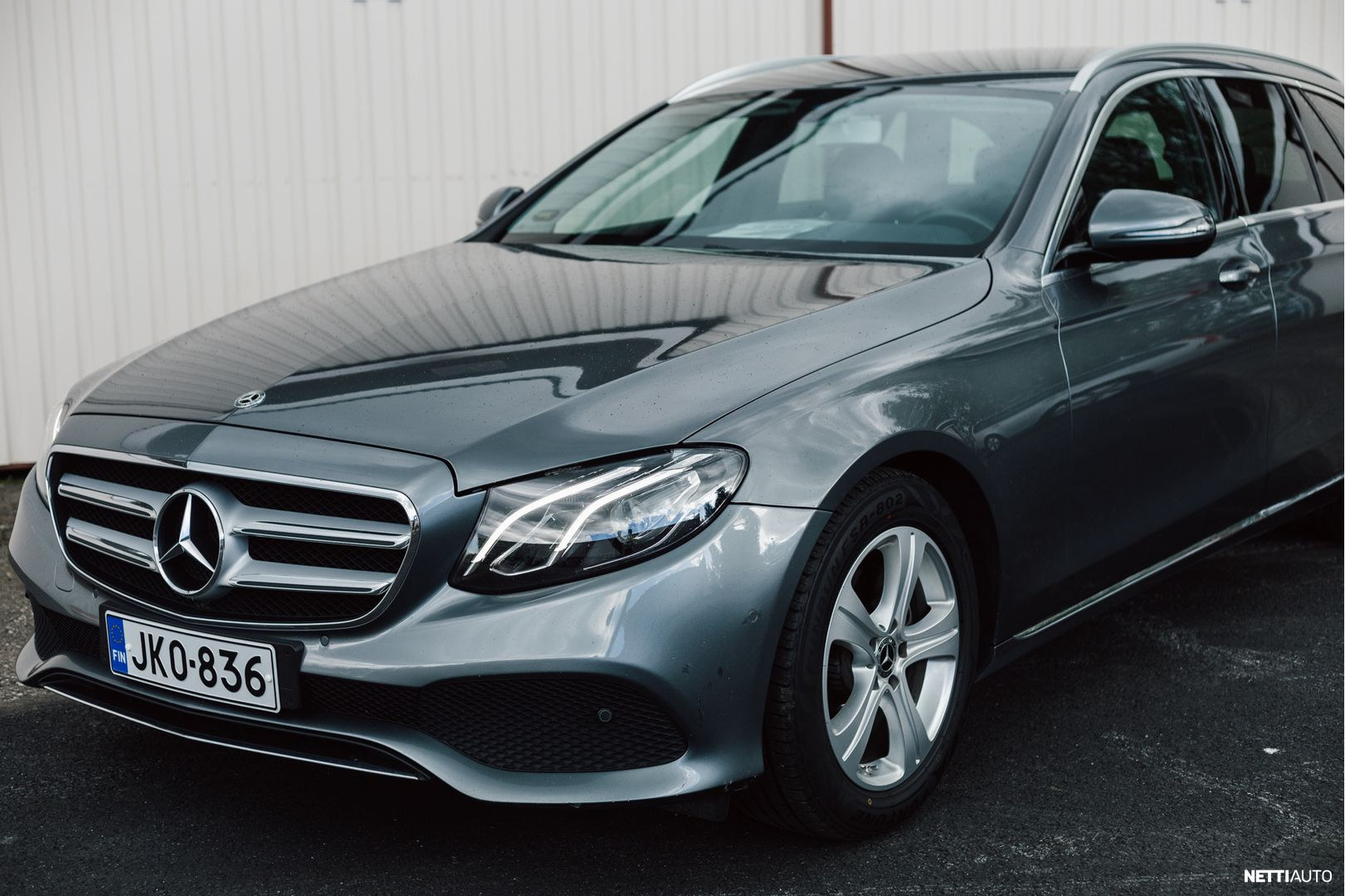Mercedes-Benz E