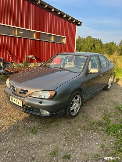 Nissan Primera 1999, photo 2/6