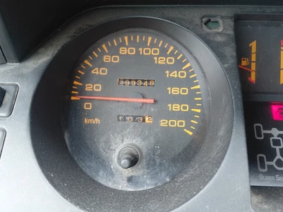 Mitsubishi Pajero 1991, kuva 4/6