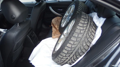 BMW 320 2012, kuva 6/11