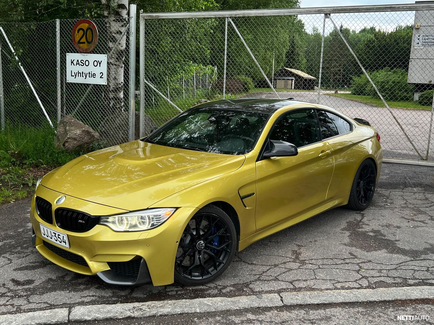 BMW M4
