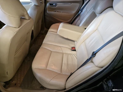 Volvo V70 2,4 (140) Classic man 2007, kuva 7/7