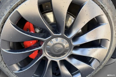 Tesla Model Y Performance 2023, kuva 8/8