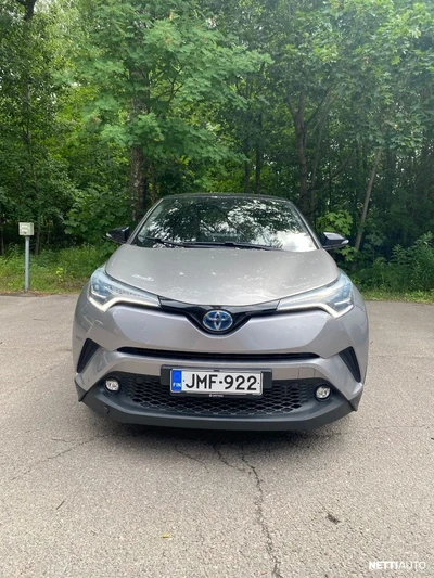 Toyota C-HR 1,8 Hybrid Premium 2017, kuva 2/12