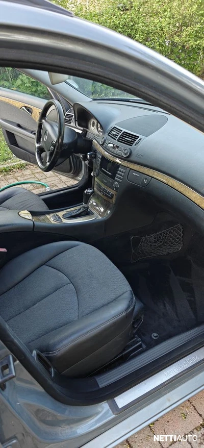 Mercedes-Benz E 320 CDI A 2007, kuva 3/16