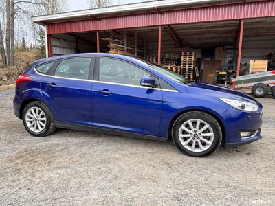 Ford Focus 2015, photo 2/17