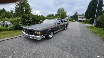 Chevrolet Caprice 1983, kuva 1/13