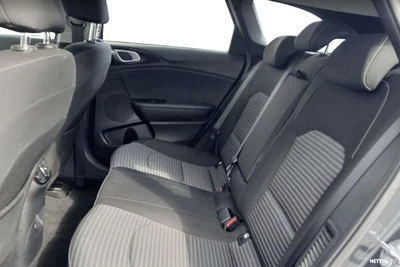 Kia Ceed 2023, photo 6/7