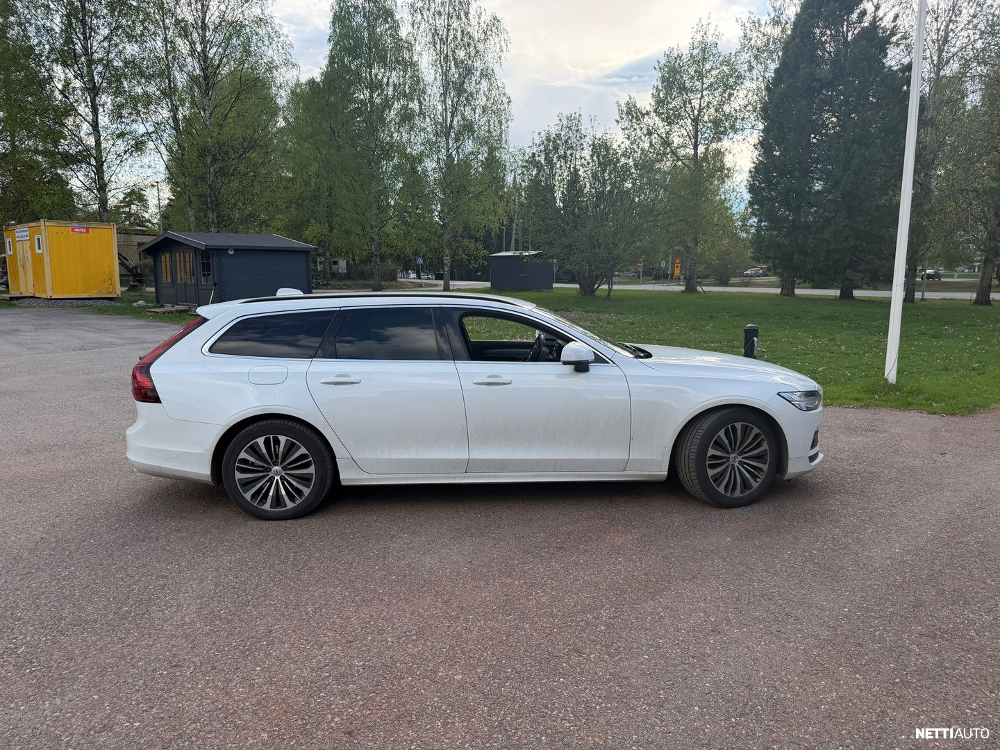 Volvo V90