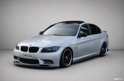 BMW 335 2011, photo 1/20
