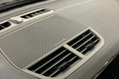 Polestar 2 2023, photo 4/7