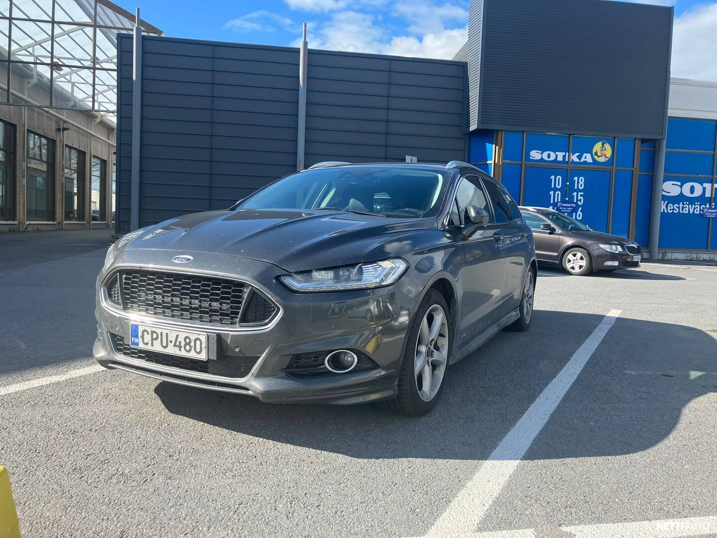 Ford Mondeo